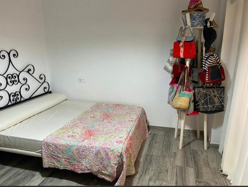 Apartamento Los Carmenes, Playa De Gandia Eksteriør billede