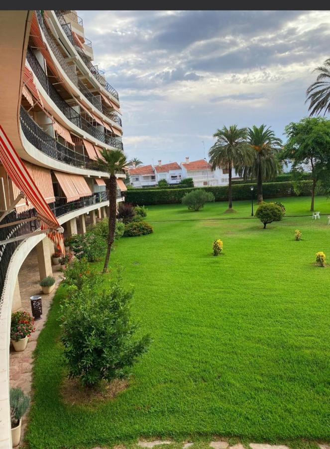 Apartamento Los Carmenes, Playa De Gandia Eksteriør billede